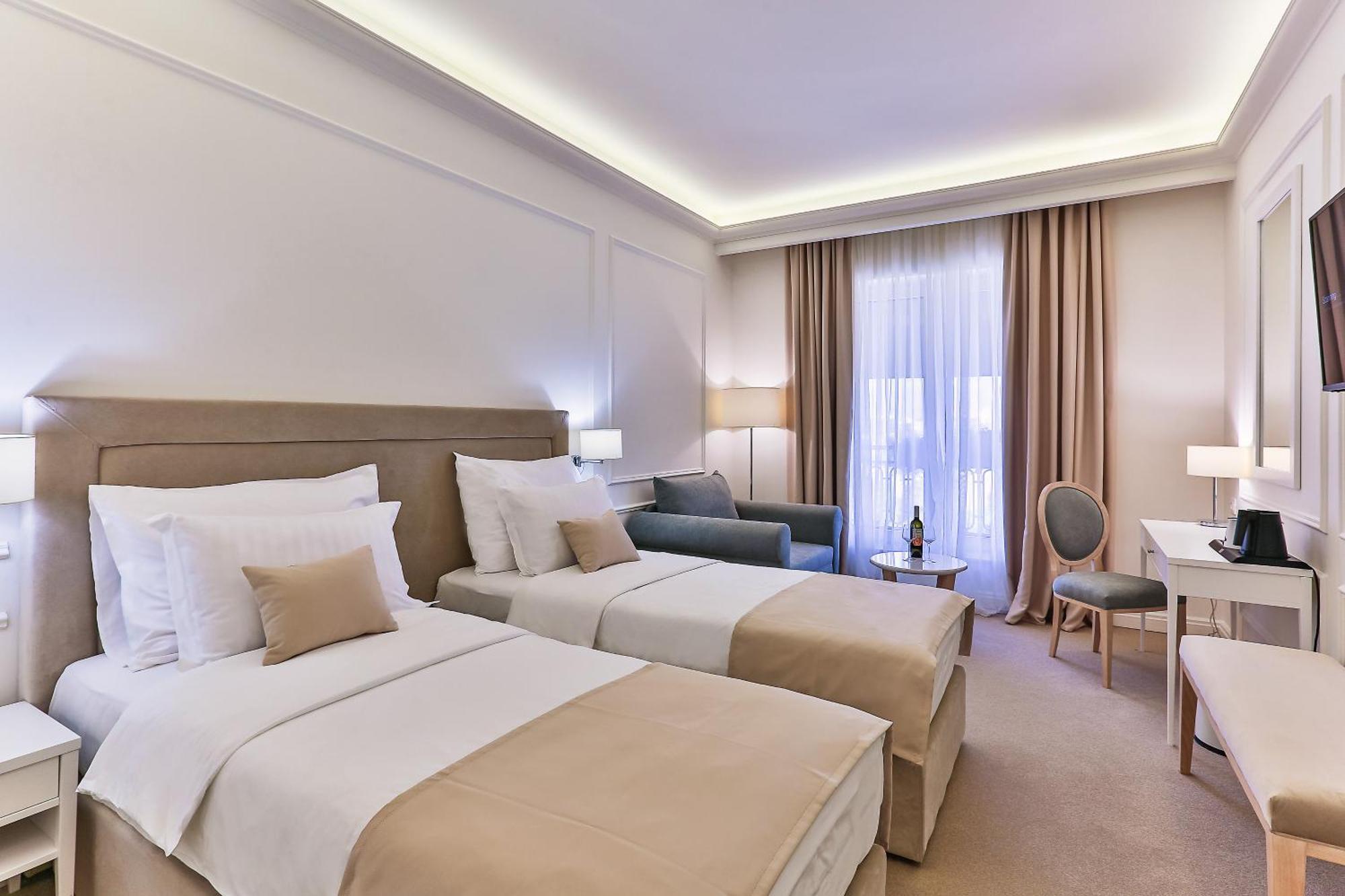 Hotel Crown Budva Eksteriør bilde